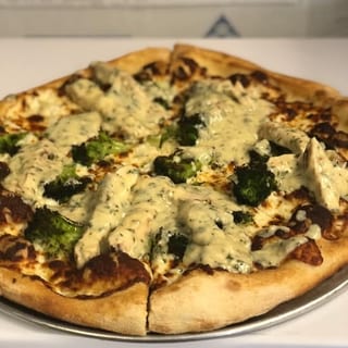1/2 Tray of Chicken Broccoli Alfredo