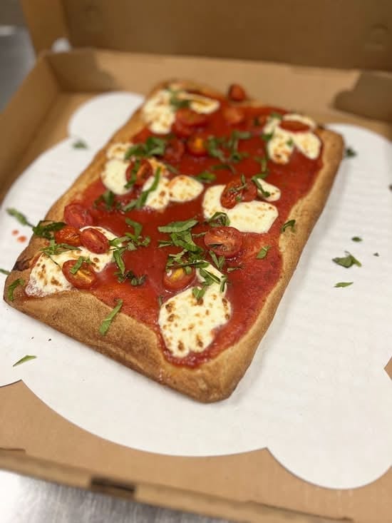 Margarita Pizza.